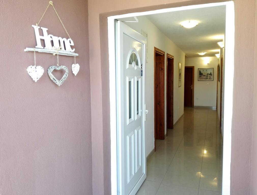 Pansion Crnjac Hotel Medjugorje Exterior photo