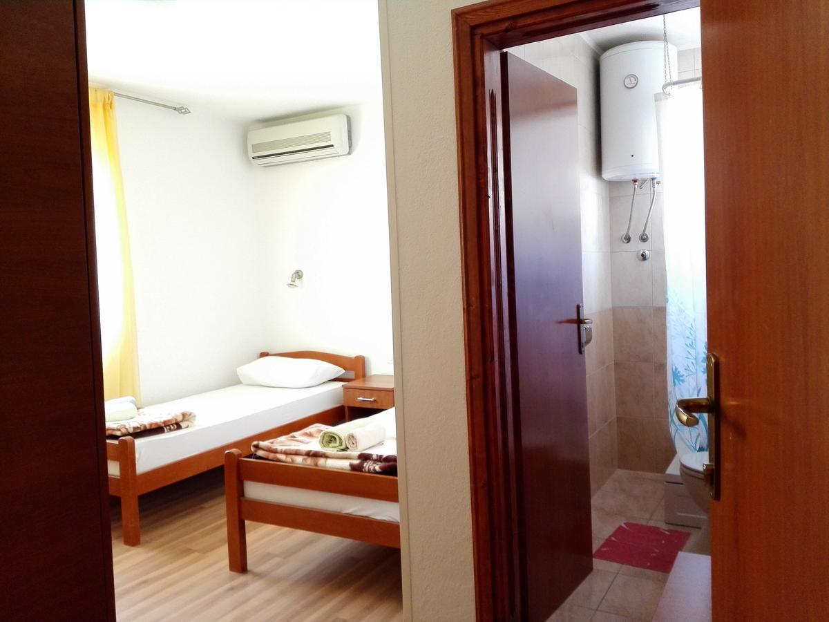 Pansion Crnjac Hotel Medjugorje Exterior photo